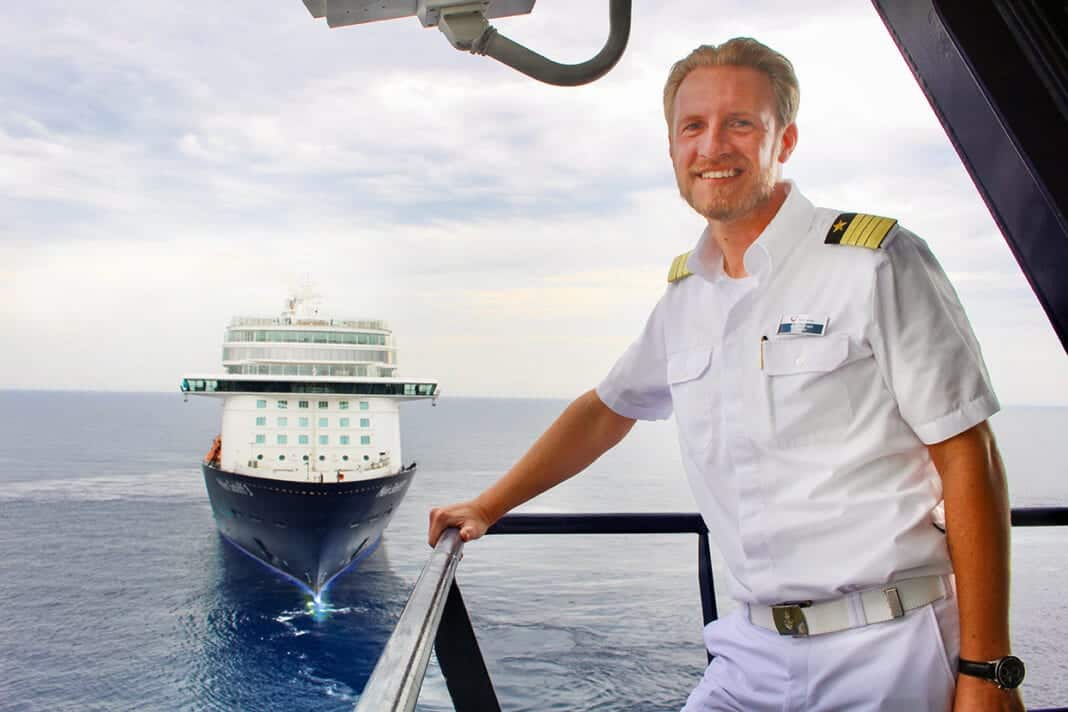 Mein Schiff 6 Flottentreffen im Mittelmeer