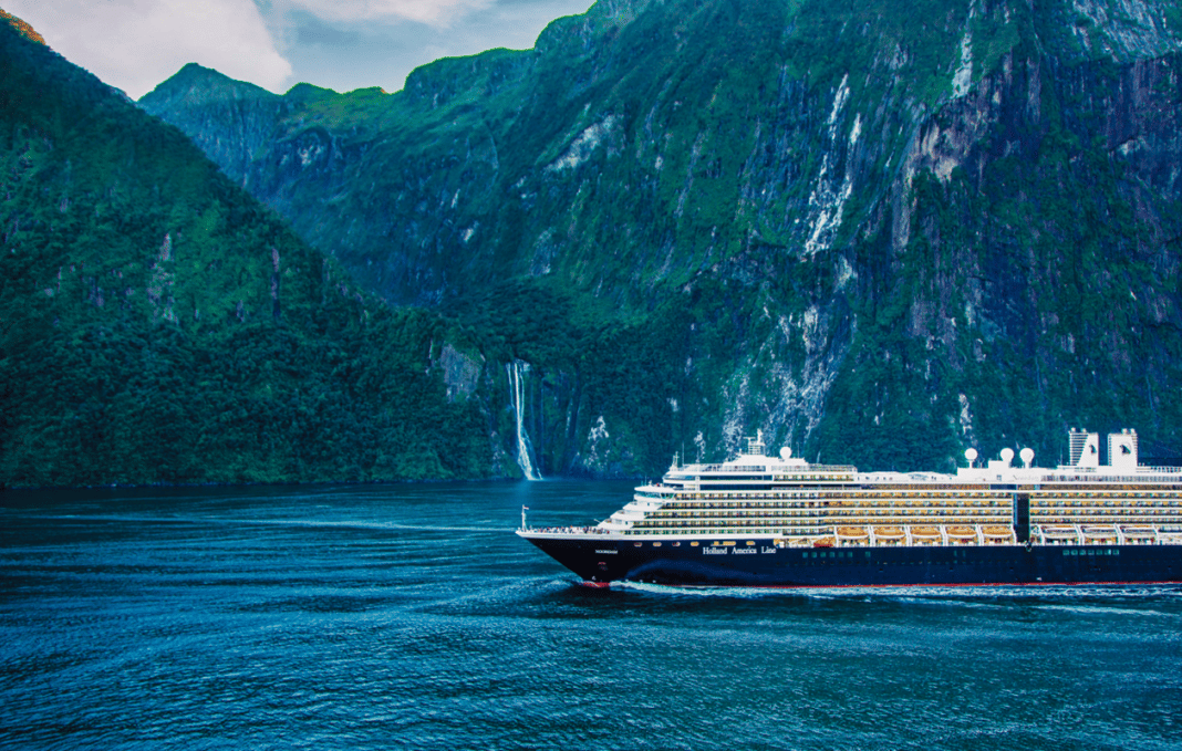 Noordam von Holland America Line. Foto: © HAL