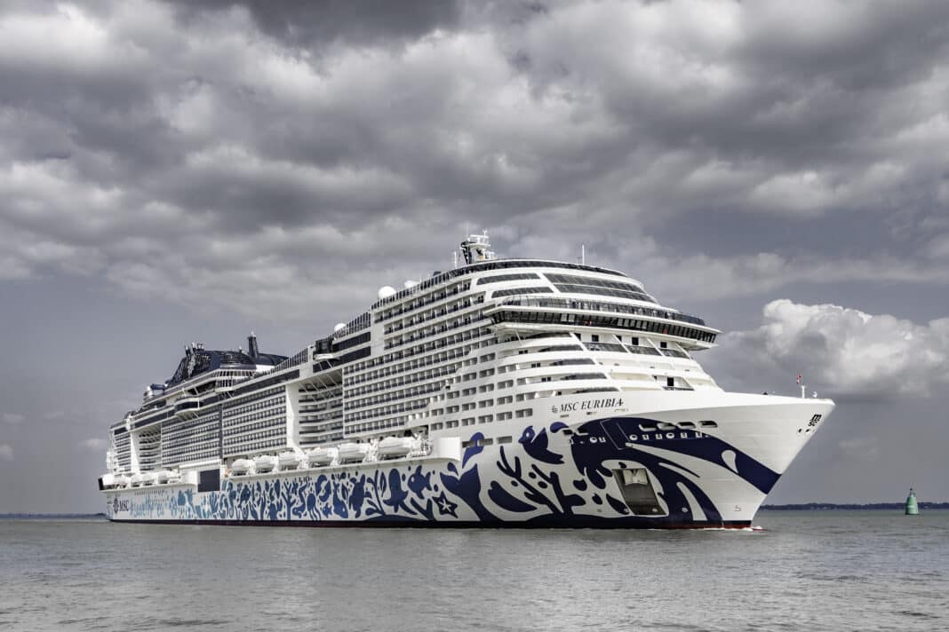 An Bord der MSC Euribia gibt es ein besonderes Angebot zur Fußball-Europameisterschaft. Foto: © MSC Cruises