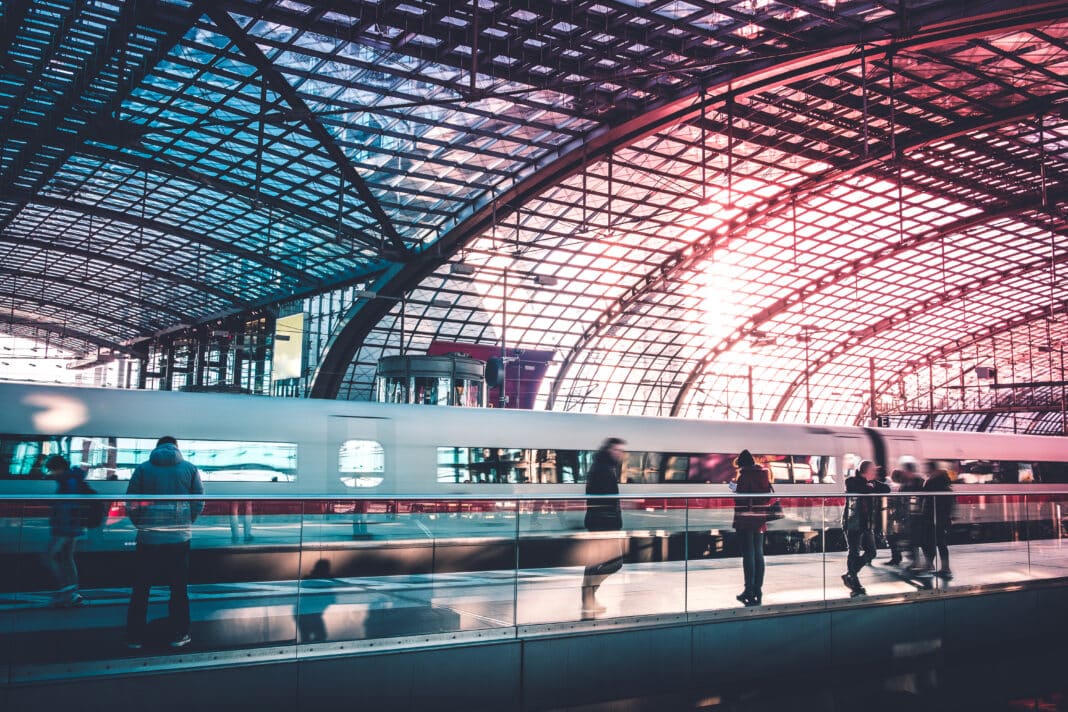 Berlin Hauptbahnhof, Foto: © Adobe Stock / Hanohiki