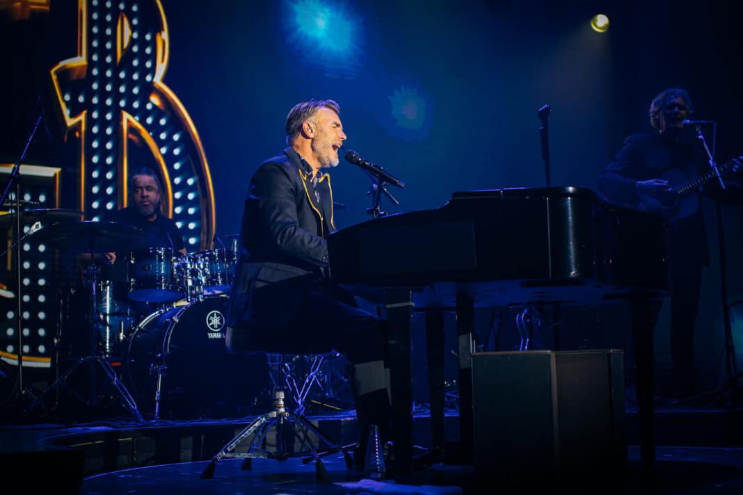 Gary Barlow an Bord von P&O Cruises. Foto: © P&O Cruises