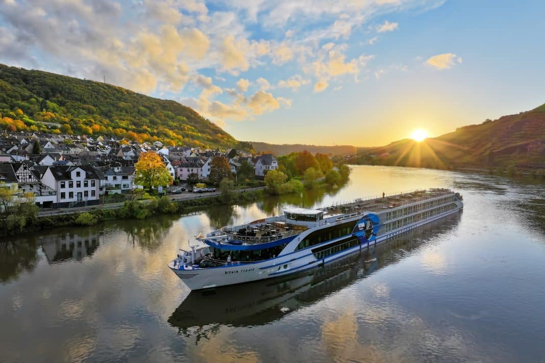 Die VIVA Tiara geht auf eine Weinreise. Foto: VIVA Cruises