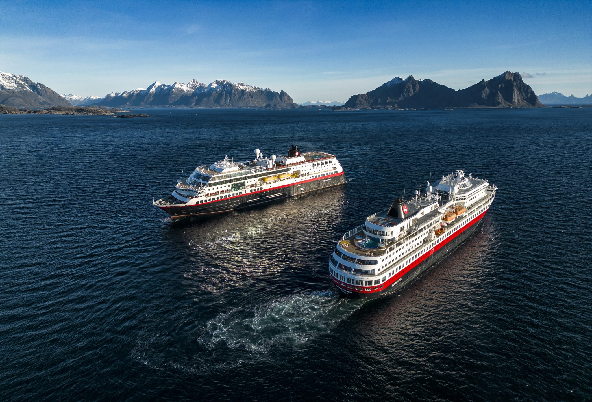 ms-midnatsol-erg-nzt-signature-flotte-von-hurtigruten-ab-2026