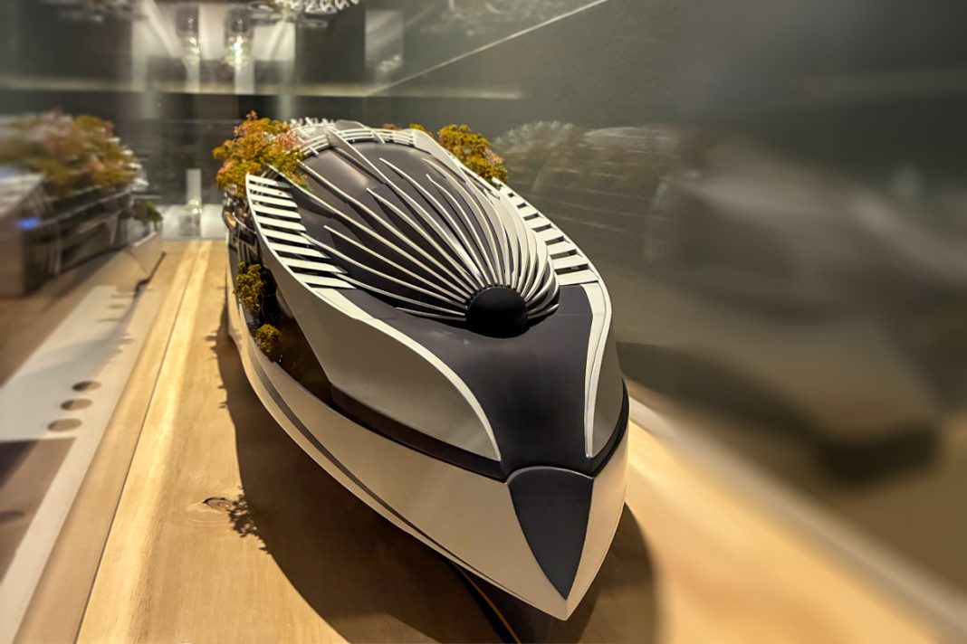 Kreuzfahrtschiff von morgen: Meyer Werft zeigt neue Studien im Besucherzentrum. Foto: © Papenburg Marketing GmbH