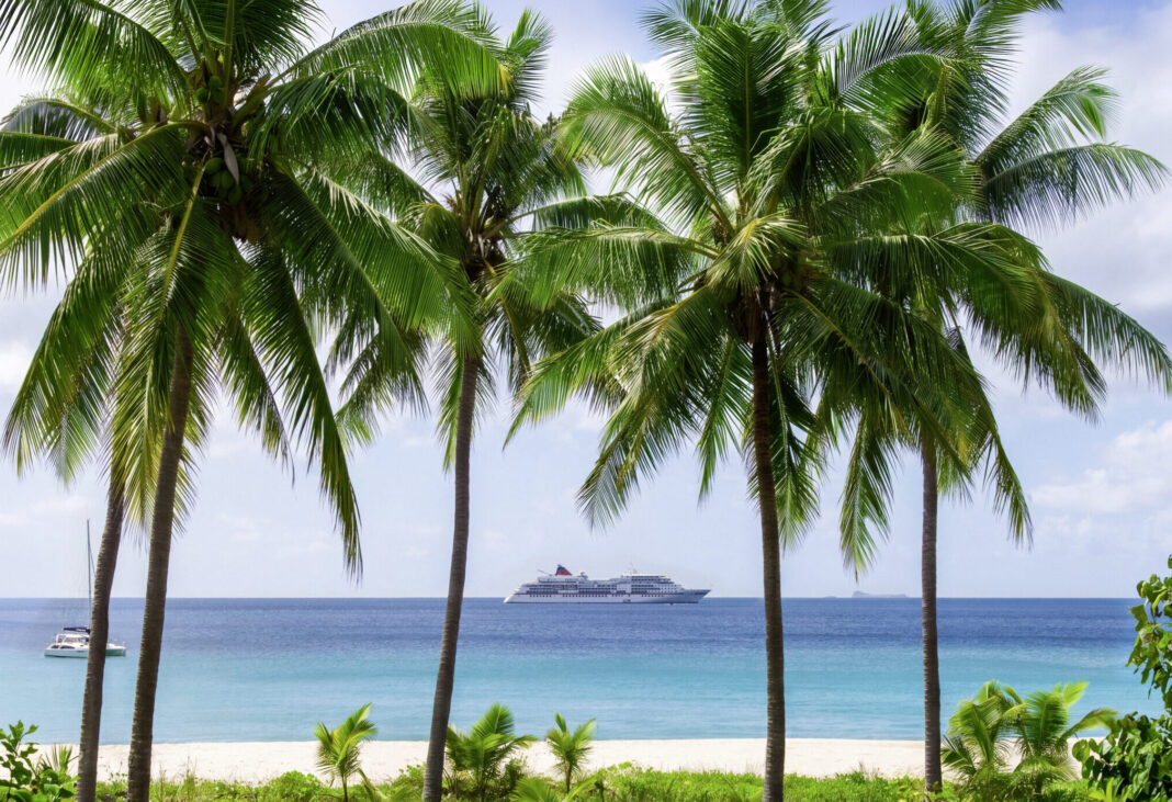 Bis zu 30 Prozent Preisvorteil auf ausgewählte Reisen: Hapag-Lloyd Cruises bündelt Winterrouten von der Karibik bis zur Antarktis. Foto: HL Cruises
